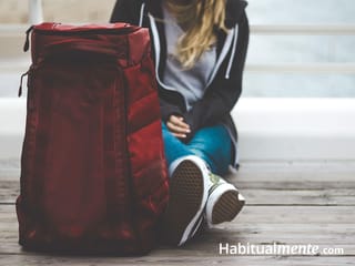 ¿Cómo comer sano mientras viajas? 18 consejos de una nutricionista